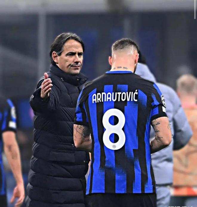 鲁马展现兴 鲁马展现兴